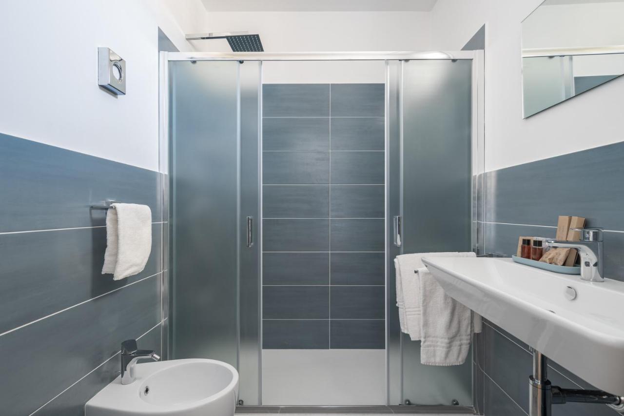 Attico 37 - Comfort Room Con Terrazza Privata 巴勒莫 外观 照片